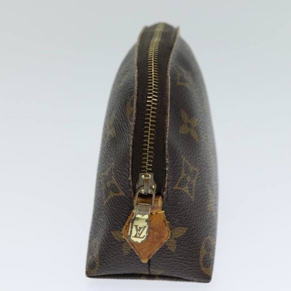 LOUIS VUITTON Monogram Pochette Cosmetic PM Cosmetic Pouch M47515 LV Auth 81496 - Picture 4 of 16